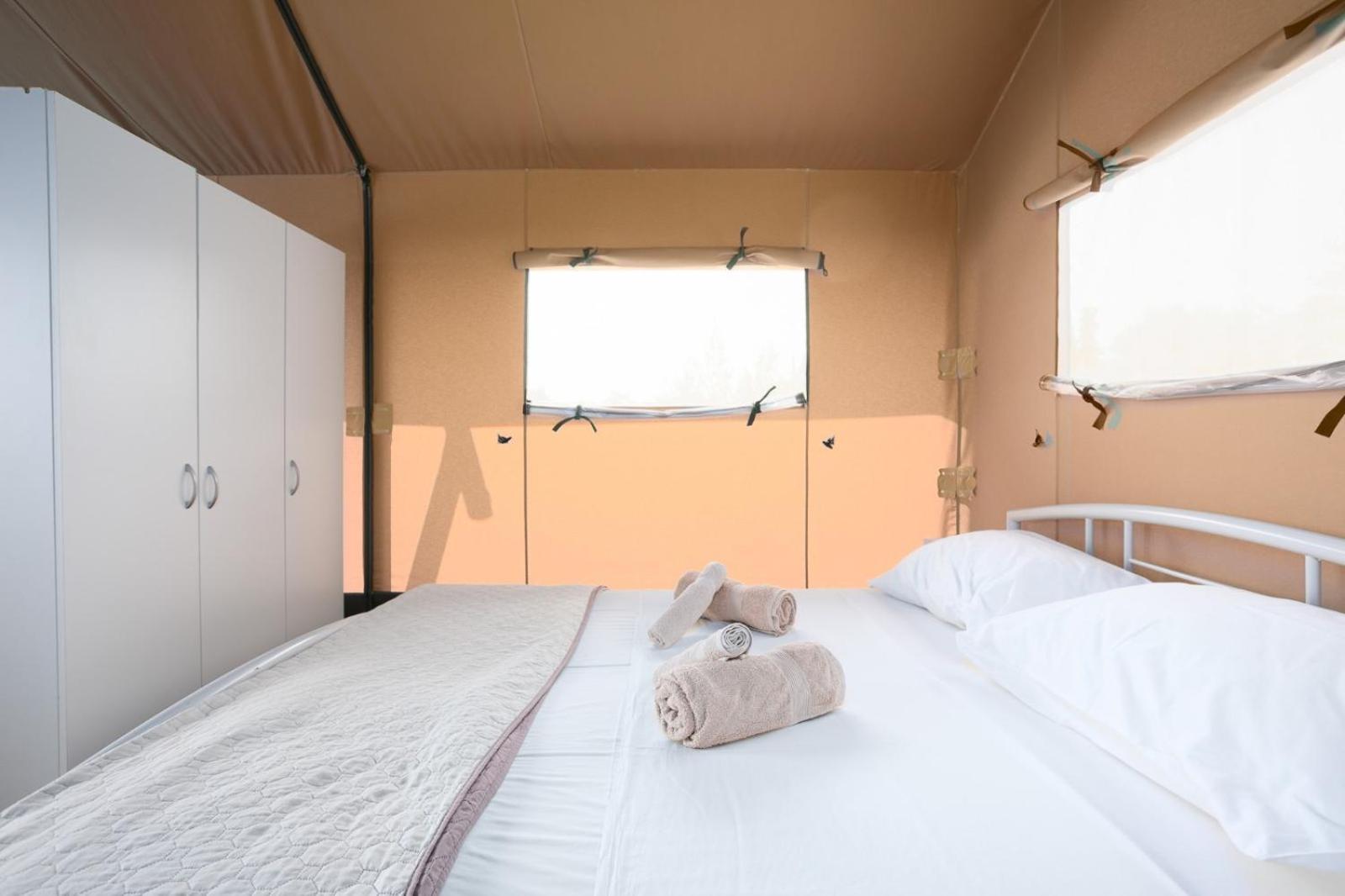 Brusici Prima Insula Glamping酒店 外观 照片