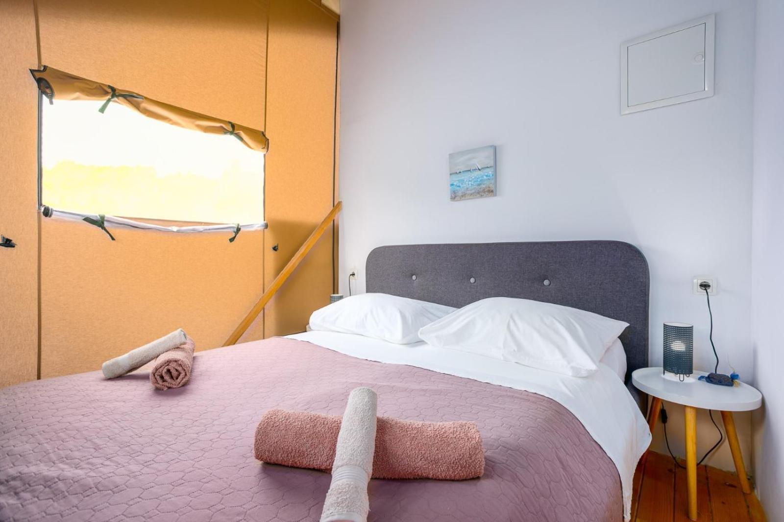 Brusici Prima Insula Glamping酒店 外观 照片